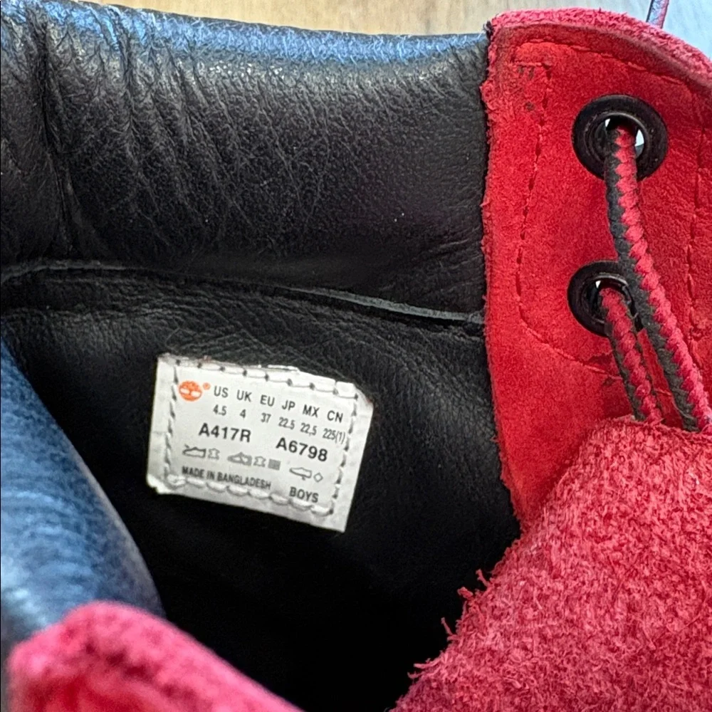 Timberland 6 Inch Premium Boot Junior BULLS Red Nubuck Lace Up Boot 4.5